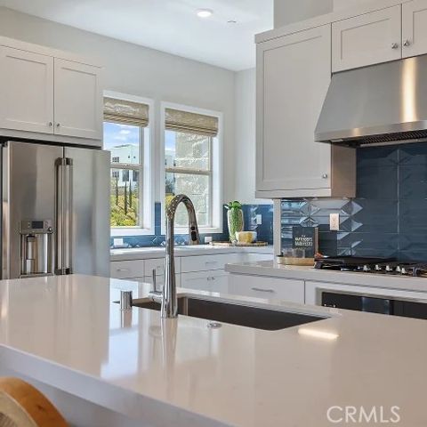 925 Walnut Terrace, Montebello, CA 90640