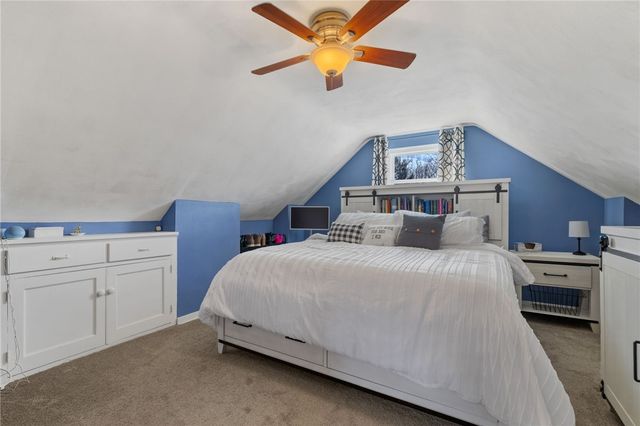 127 Hoffman St, Shaler, PA 15116