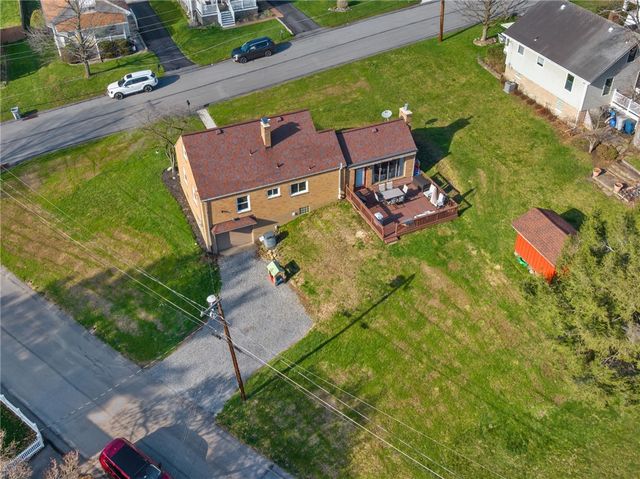 127 Hoffman St, Shaler, PA 15116