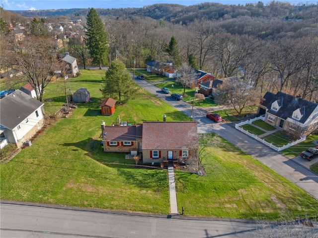 127 Hoffman St, Shaler, PA 15116