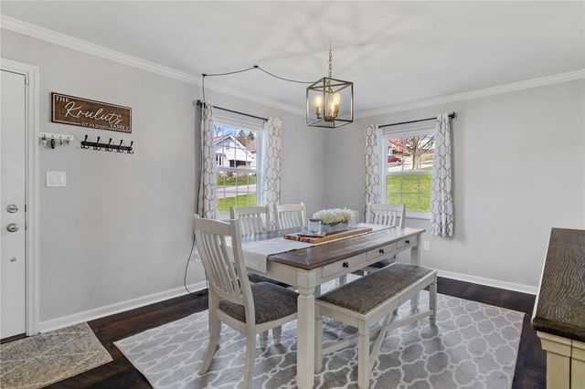 127 Hoffman St, Shaler, PA 15116