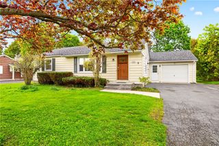 520 Old Mill Lane, Webster, NY 14580