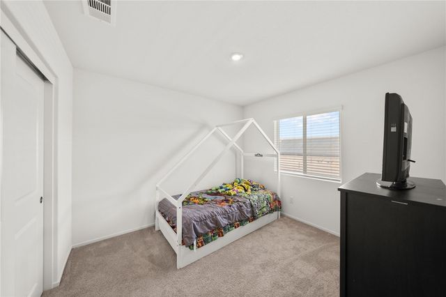 1385 Caprice Court, Hemet, CA 92543