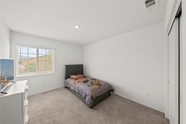 1385 Caprice Court, Hemet, CA 92543