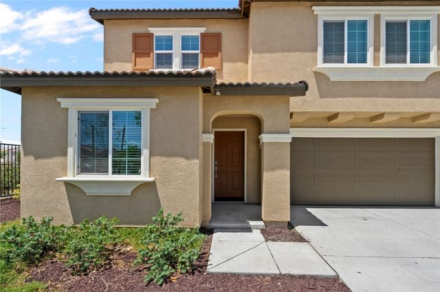 1385 Caprice Court, Hemet, CA 92543