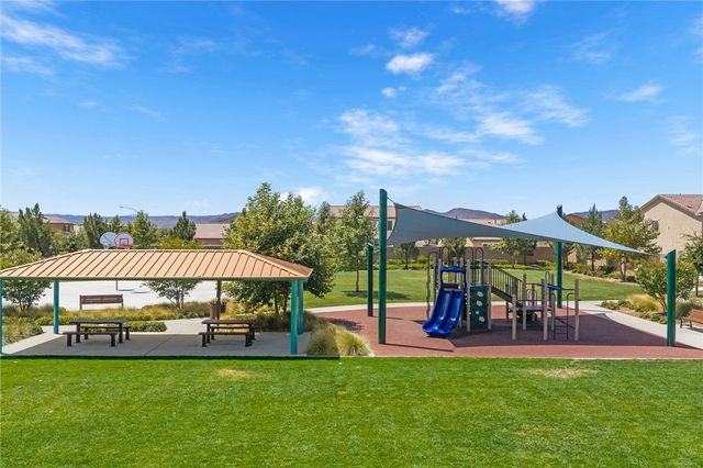 1385 Caprice Court, Hemet, CA 92543