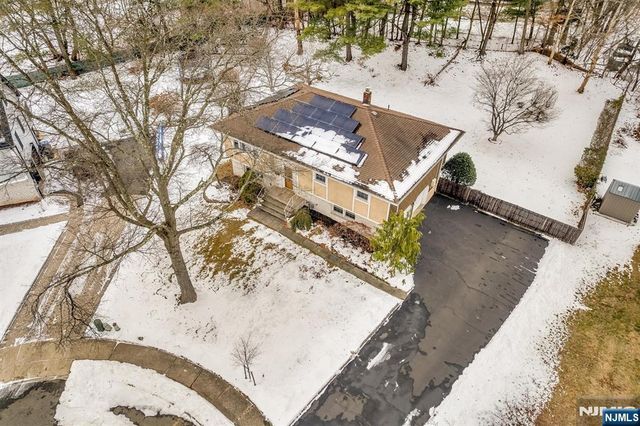 779 Decker Place, Paramus, NJ 07652