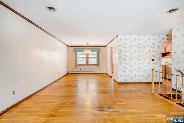 779 Decker Place, Paramus, NJ 07652