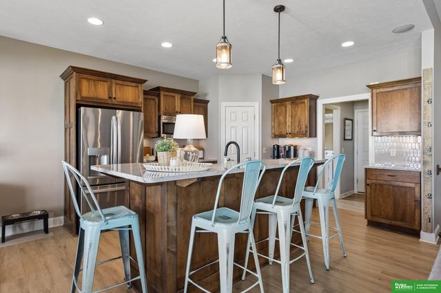 1228 Maplewood Drive, Fremont, NE 68025
