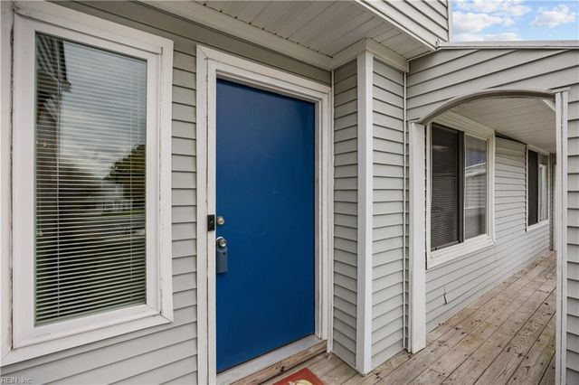 4734 Red Duck CT, Virginia Beach, VA 23462