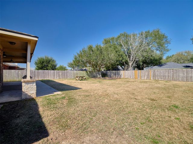 9315 Anna Street, Needville, TX 77461