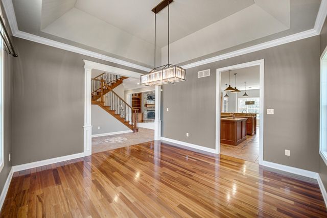 286 Overlook Court, Valparaiso, IN 46385