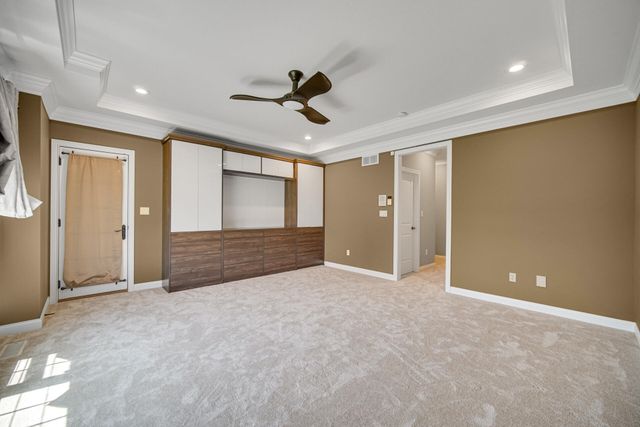 286 Overlook Court, Valparaiso, IN 46385