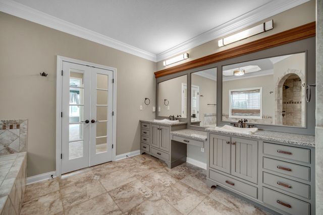 286 Overlook Court, Valparaiso, IN 46385