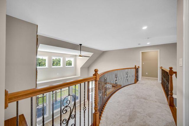 286 Overlook Court, Valparaiso, IN 46385