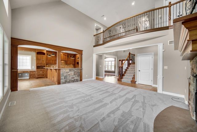 286 Overlook Court, Valparaiso, IN 46385