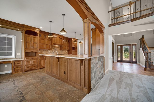 286 Overlook Court, Valparaiso, IN 46385