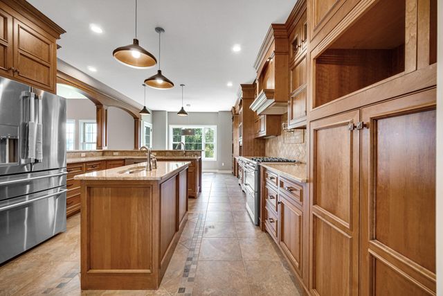 286 Overlook Court, Valparaiso, IN 46385