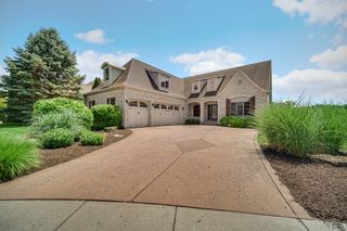 286 Overlook Court, Valparaiso, IN 46385