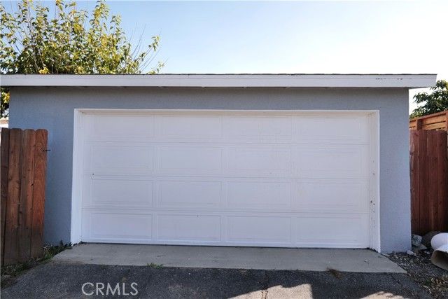 853 N Jasmine, Ontario, CA 91762