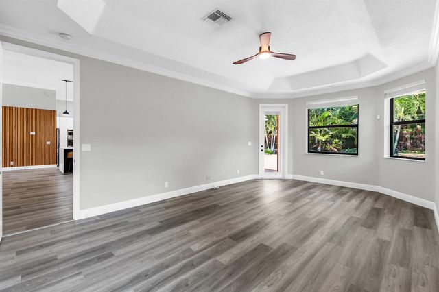 5718 NW 50th Drive, Coral Springs, FL 33067