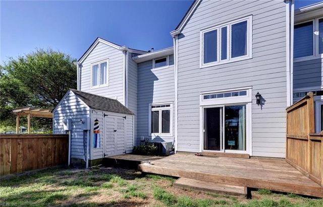 1039 Porte Harbour ARCH, Hampton, VA 23664