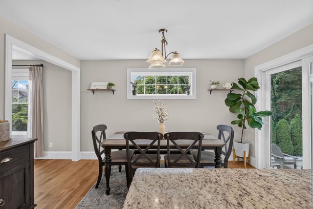 215 South Main Street, Seabrook, NH 03874