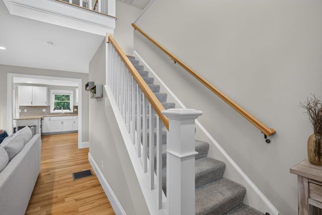 215 South Main Street, Seabrook, NH 03874