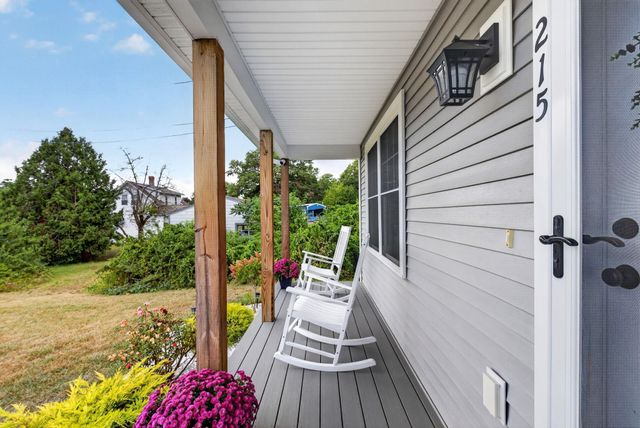 215 South Main Street, Seabrook, NH 03874