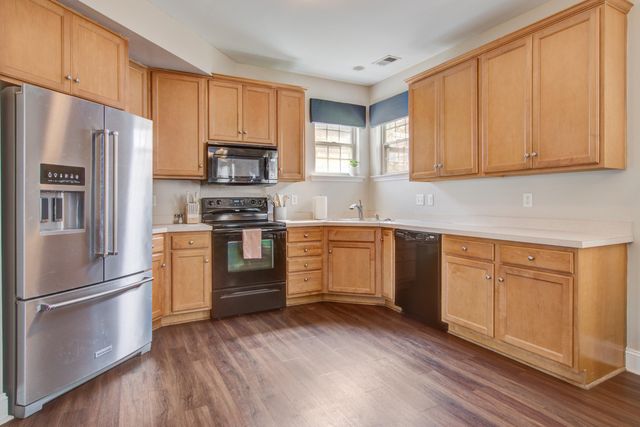 129 Egret Lane, Goose Creek, SC 29445