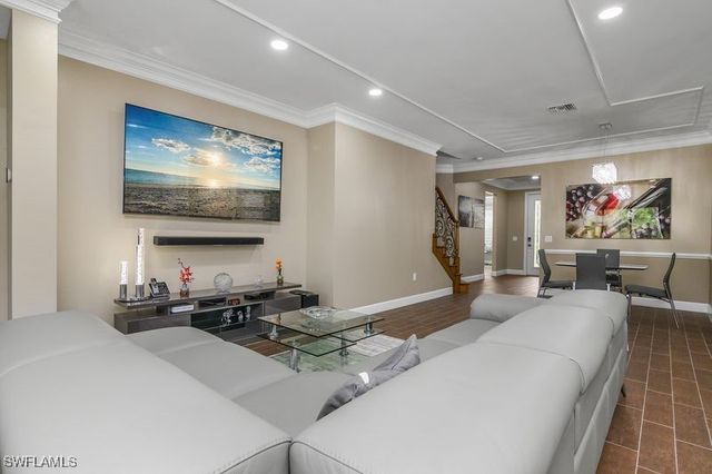 16309 Winfield LN, Naples, FL 34110