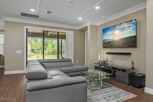 16309 Winfield LN, Naples, FL 34110