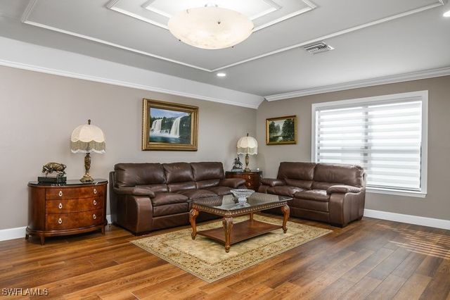 16309 Winfield LN, Naples, FL 34110