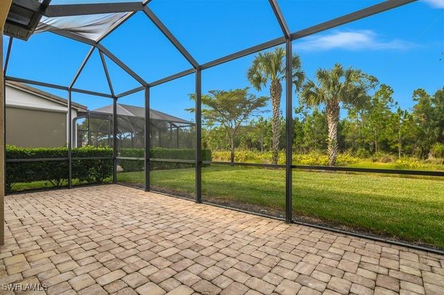 16309 Winfield LN, Naples, FL 34110