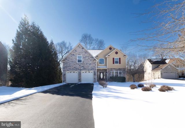 3932 TRAYER LN, Mechanicsburg, PA 17050