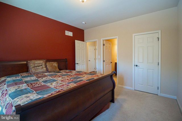 3932 TRAYER LN, Mechanicsburg, PA 17050