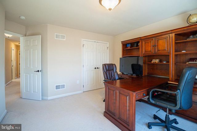 3932 TRAYER LN, Mechanicsburg, PA 17050