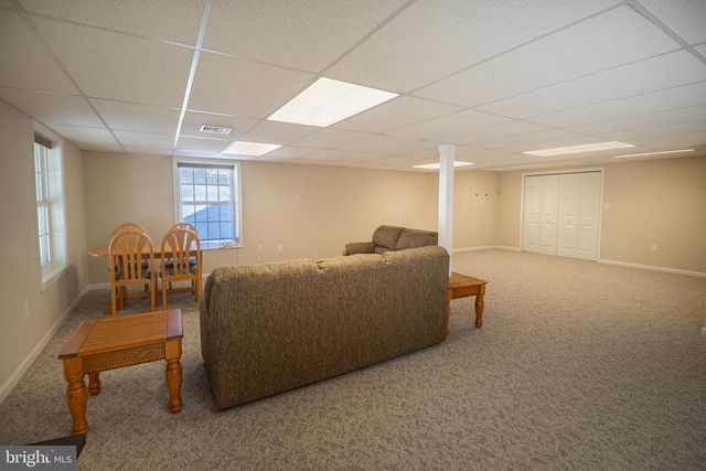 3932 TRAYER LN, Mechanicsburg, PA 17050