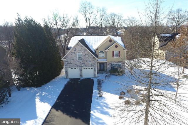 3932 TRAYER LN, Mechanicsburg, PA 17050