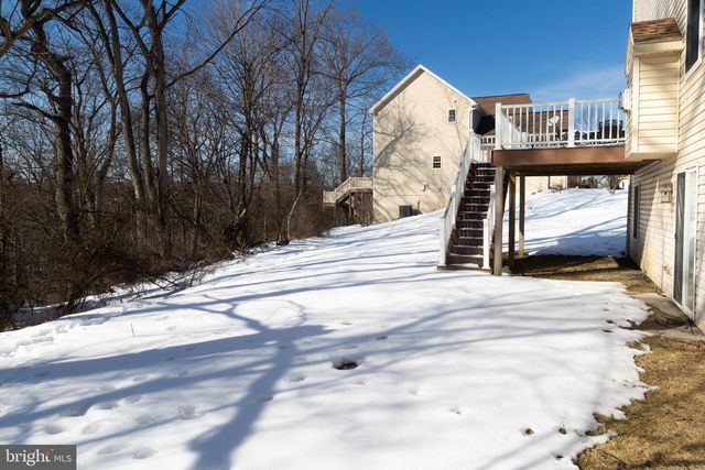 3932 TRAYER LN, Mechanicsburg, PA 17050