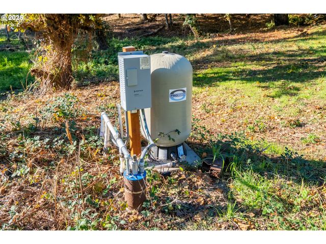 4204 RIVERDALE Rd S, Salem, OR 97302