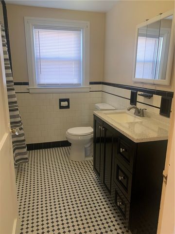 20 Farm Street, Providence, RI 02908