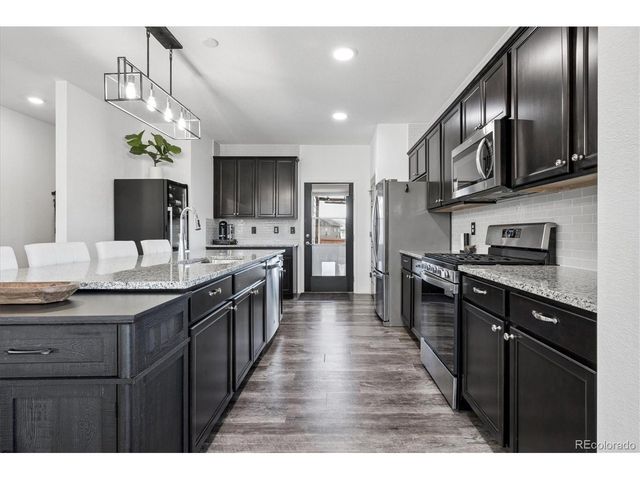 6906 Longpark Dr, Parker, CO 80138