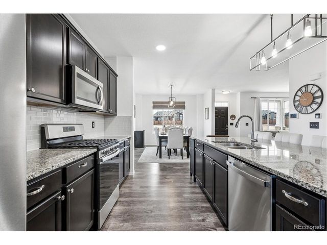 6906 Longpark Dr, Parker, CO 80138