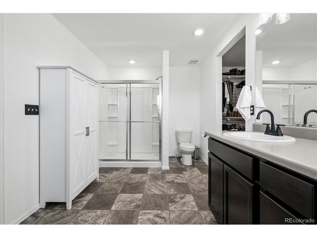 6906 Longpark Dr, Parker, CO 80138