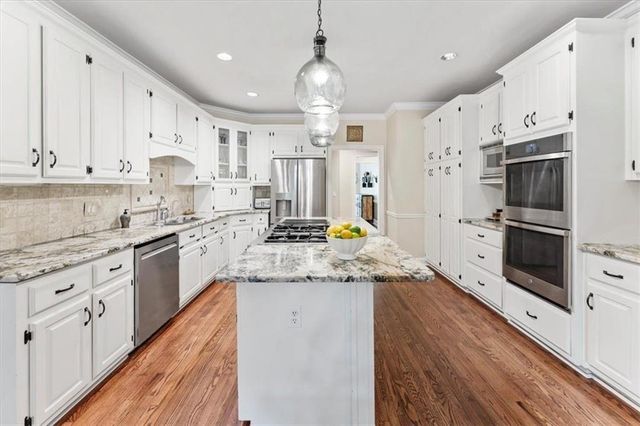 2919 Mountain Trace NE, Roswell, GA 30075
