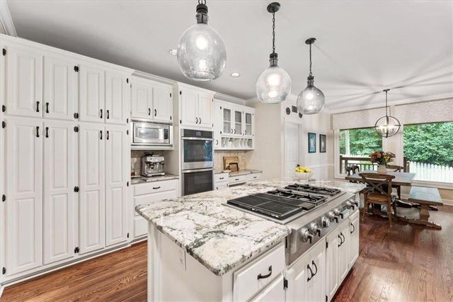 2919 Mountain Trace NE, Roswell, GA 30075