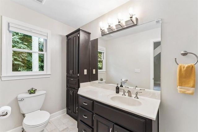 2919 Mountain Trace NE, Roswell, GA 30075