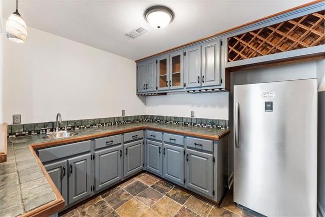 2919 Mountain Trace NE, Roswell, GA 30075
