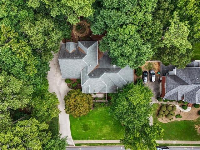 2919 Mountain Trace NE, Roswell, GA 30075